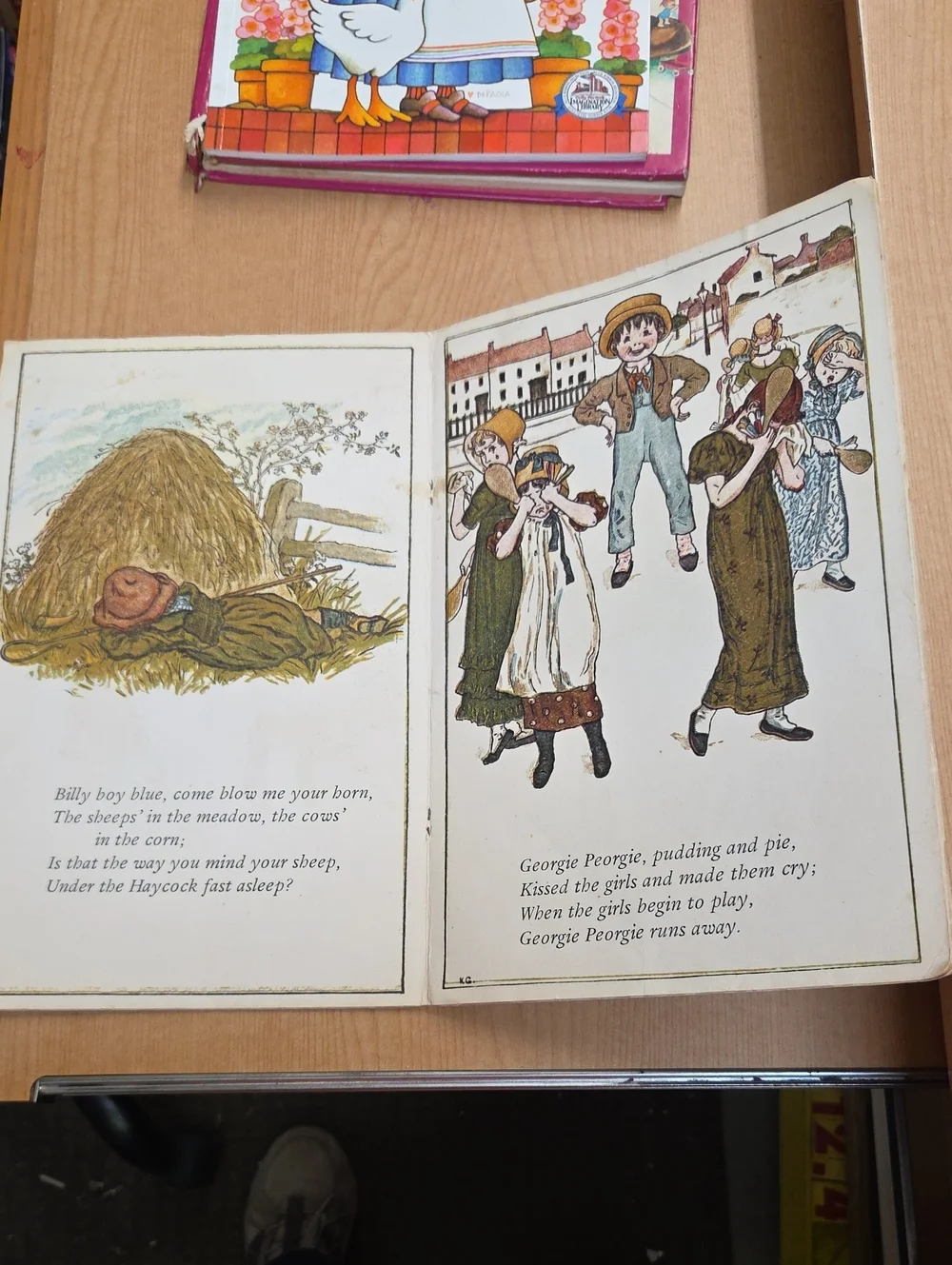 Mother Goose Nursery Rhymes Books And 2‎ Vhs Mother Goose, Old McDonslds Farm